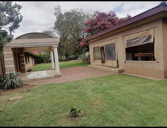 4 bed property to rent in KIBLER PARK